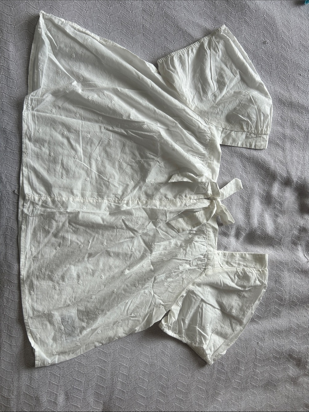 GAP White Short-Sleeve Cotton Top